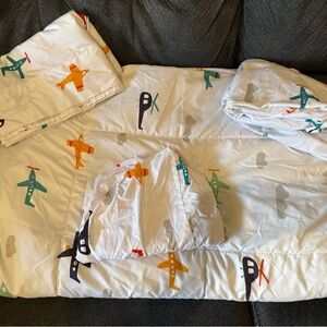Toddler Bed/Crib Airplane Patterned Bedding Set